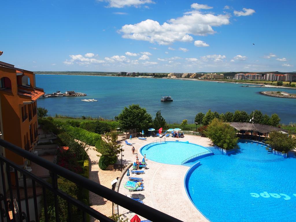Visit Sunny Beach Marina Apartments Равда Екстериор снимка